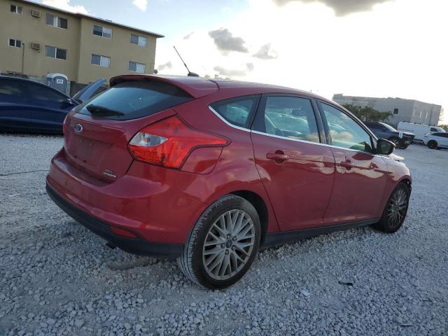  FORD FOCUS 2012 Czerwony