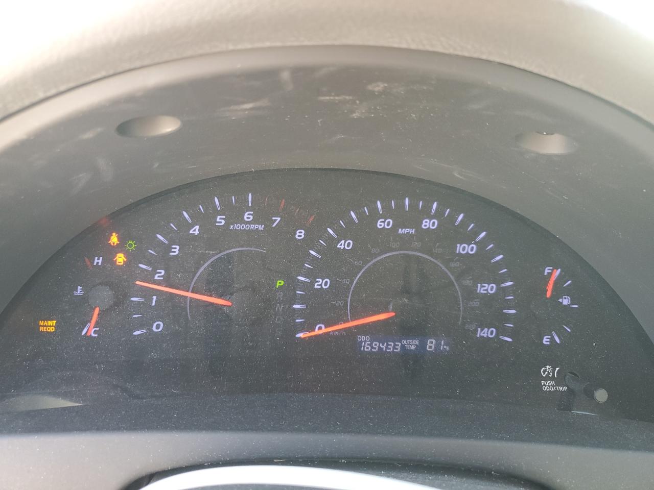 2011 Toyota Camry - Image 9