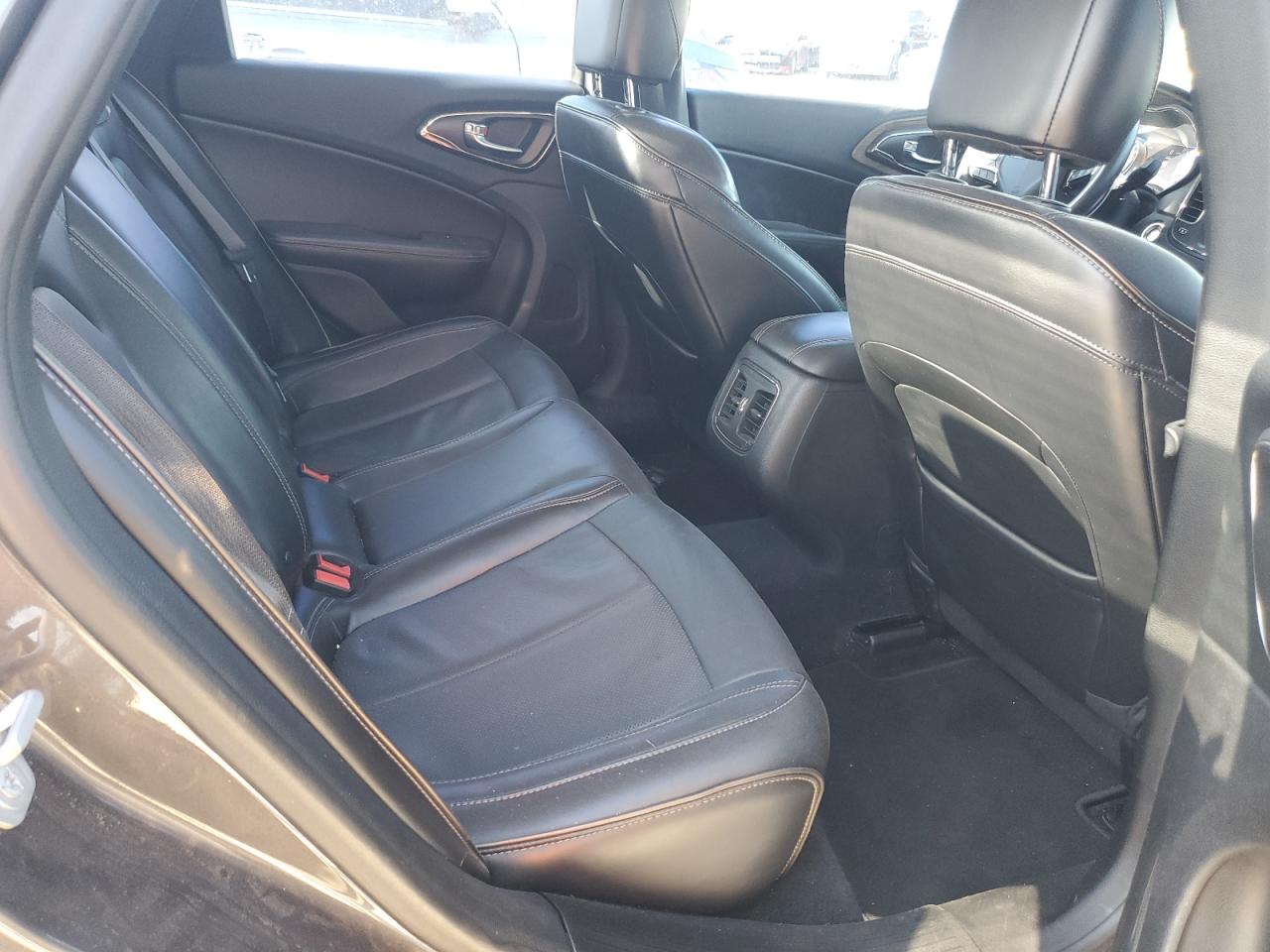 2015 Chrysler 200 C VIN: 1C3CCCCG6FN527359 Lot: 46777155