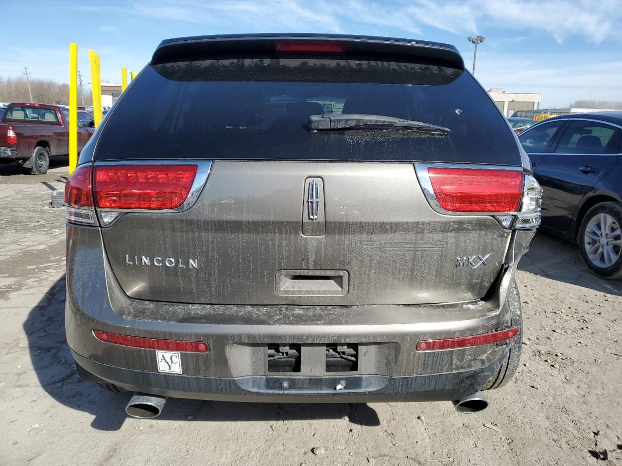 2012 Lincoln MKX - Image 6
