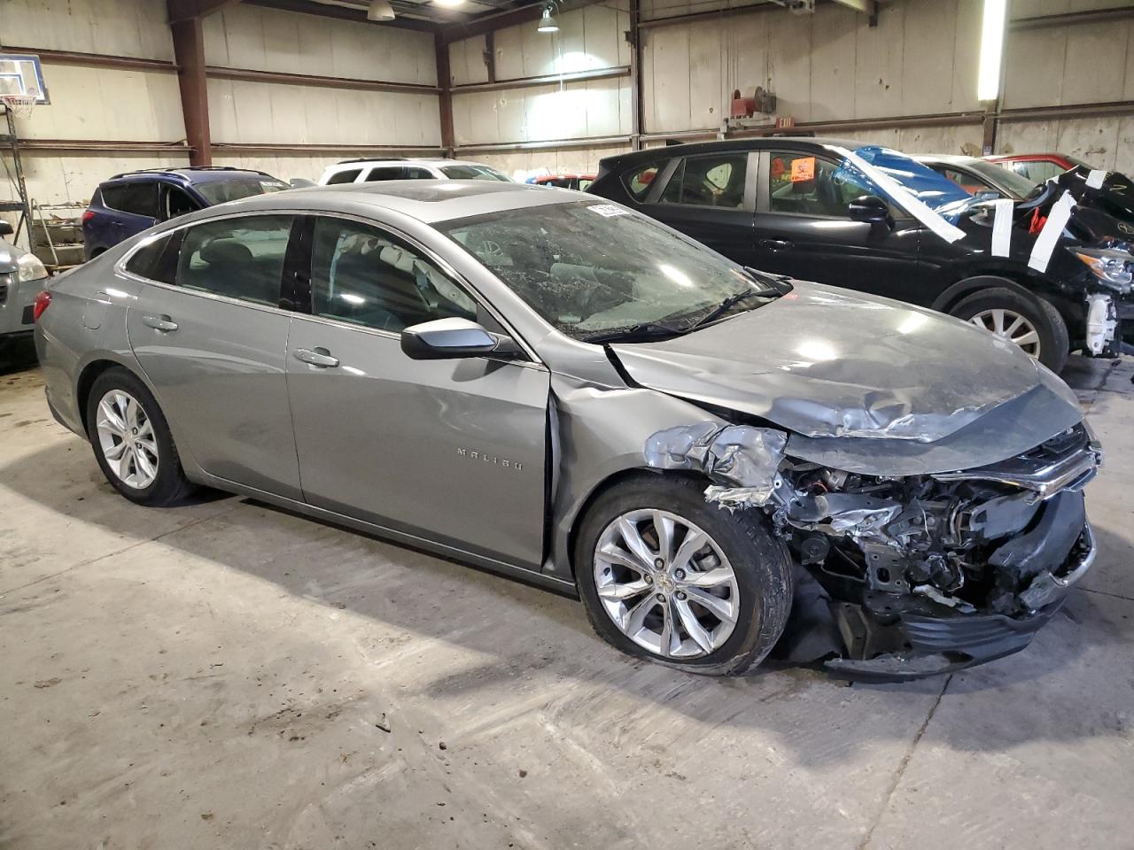 2023 Chevrolet Malibu - Image 4