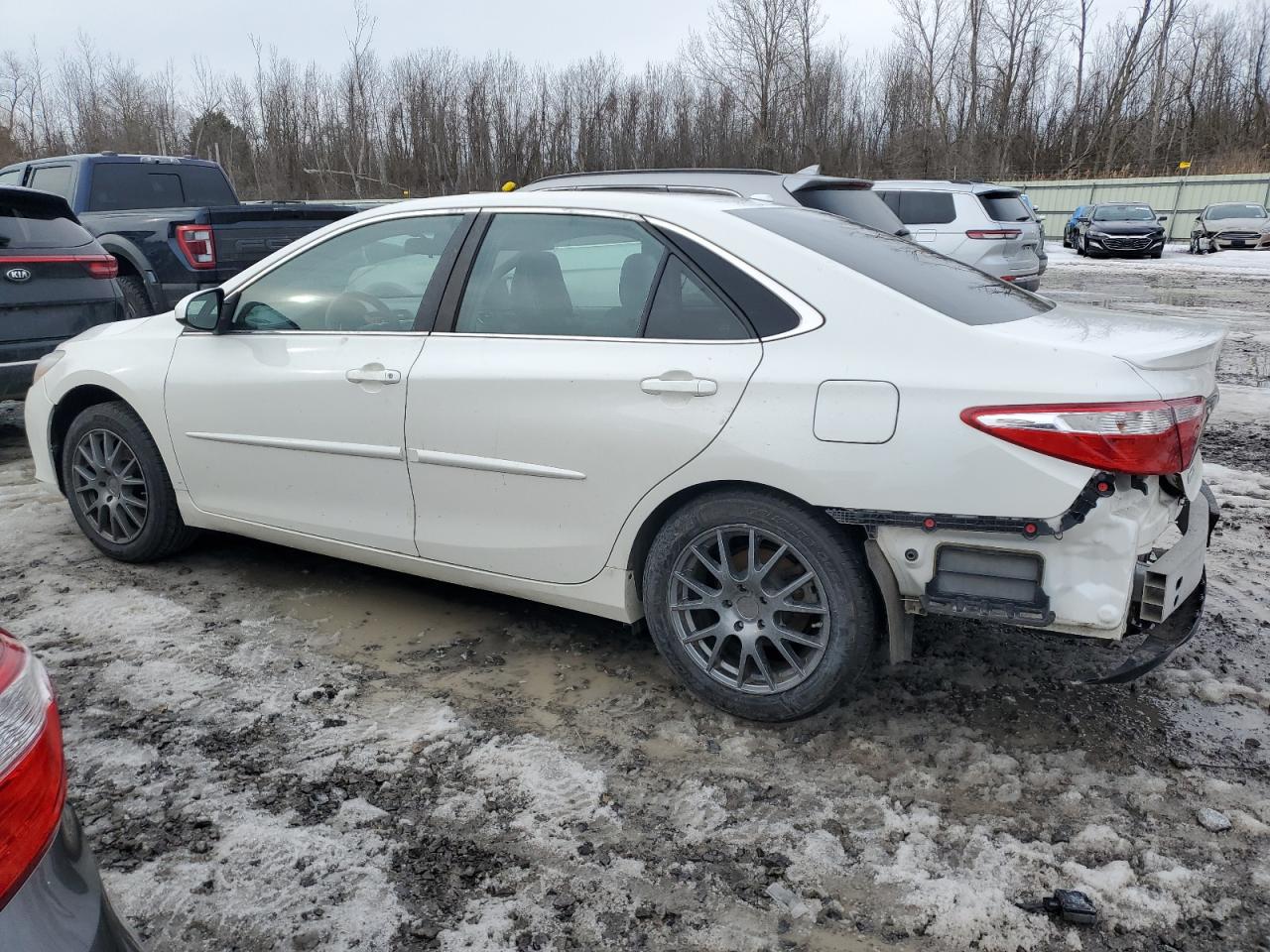 2015 Toyota Camry - Image 2