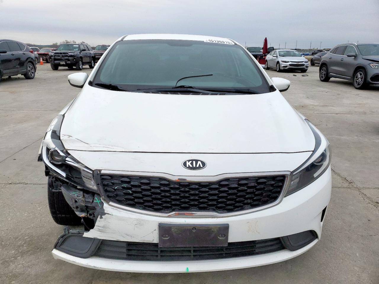 2017 Kia Forte - Image 5