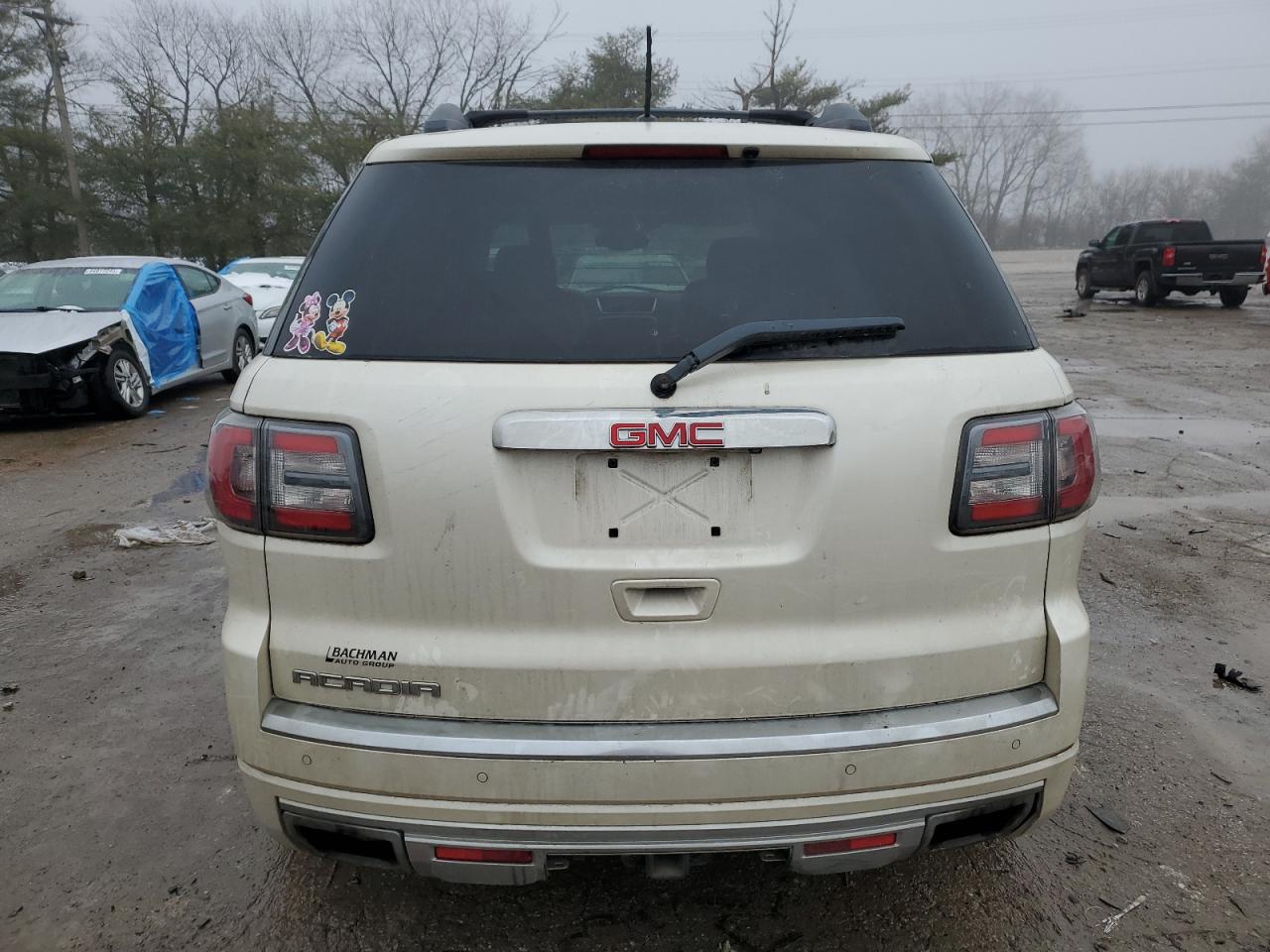 2013 GMC Acadia - Image 6