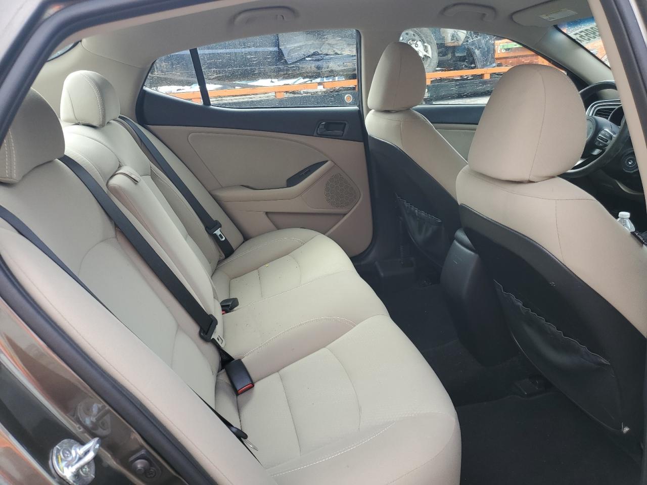 2015 Kia Optima - Image 10