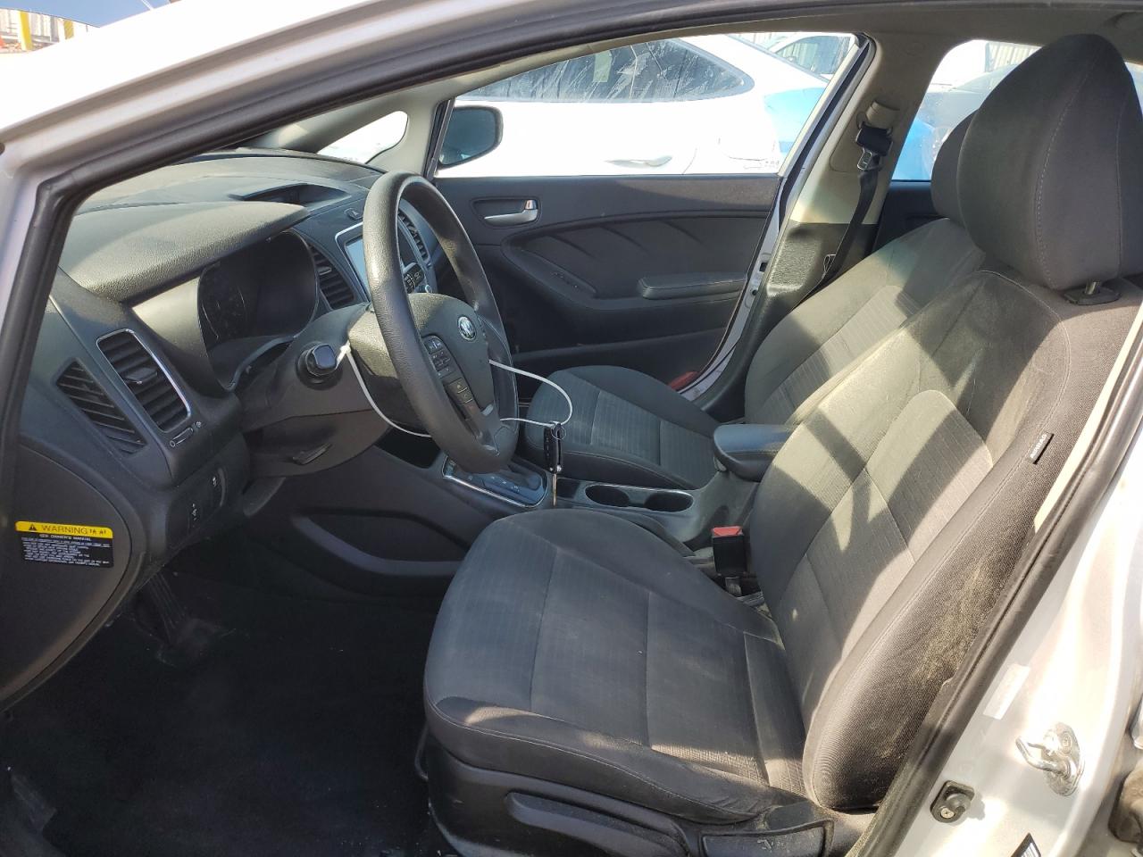 2018 Kia Forte - Image 7
