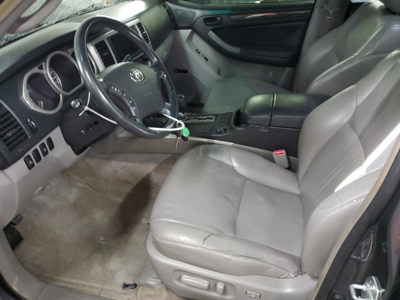 2005 Toyota 4Runner - Image 7