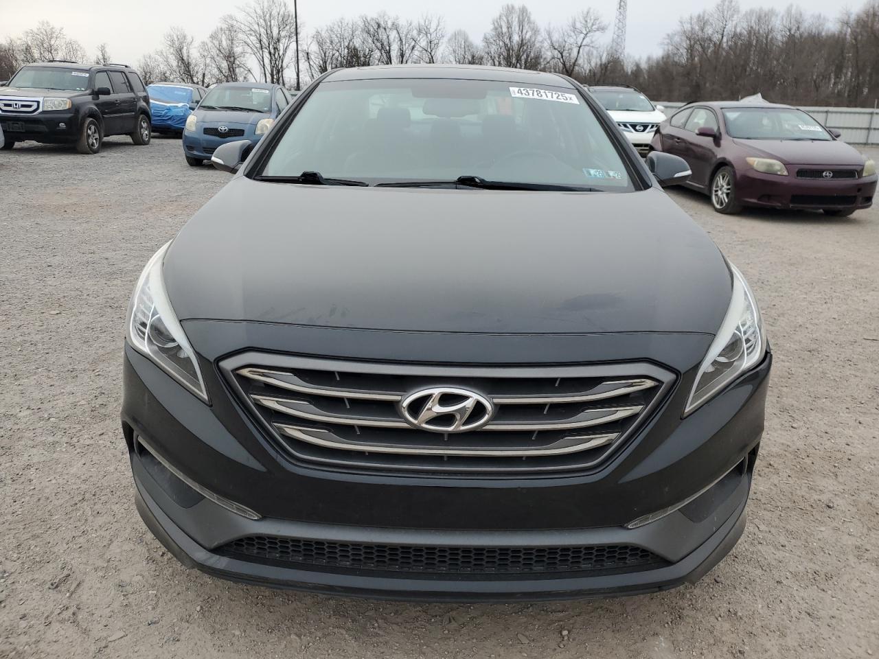 2017 Hyundai Sonata - Image 5