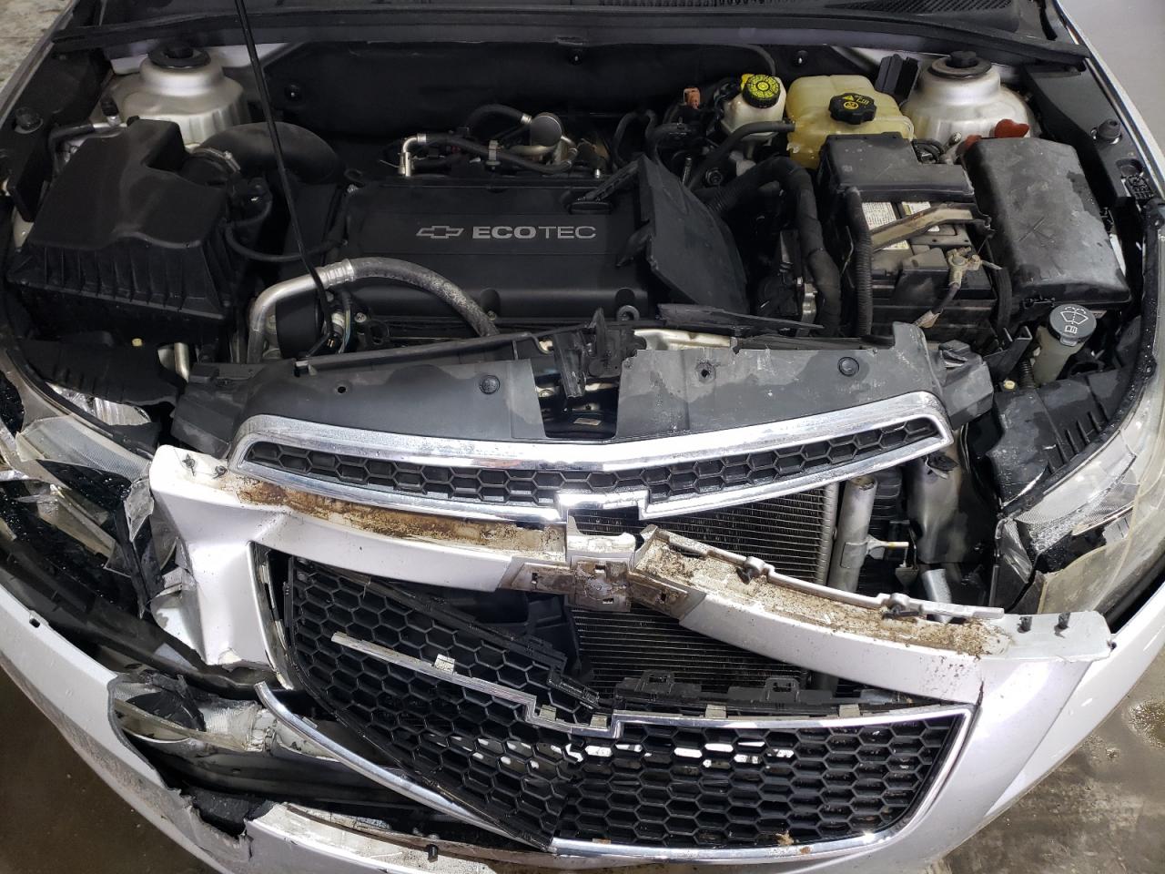 2011 Chevrolet Cruze - Image 12