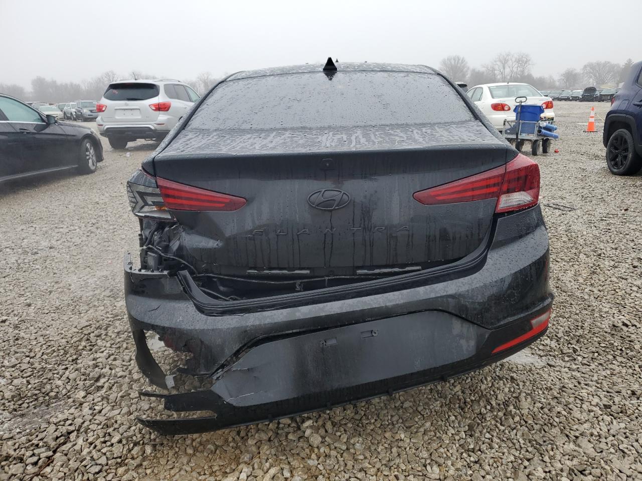 2020 Hyundai Elantra - Image 6