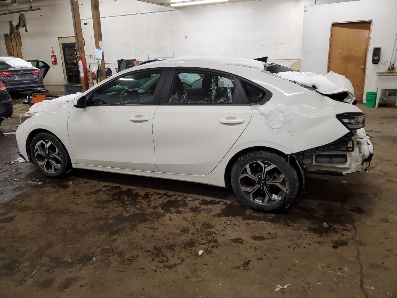 2020 Kia Forte - Image 2