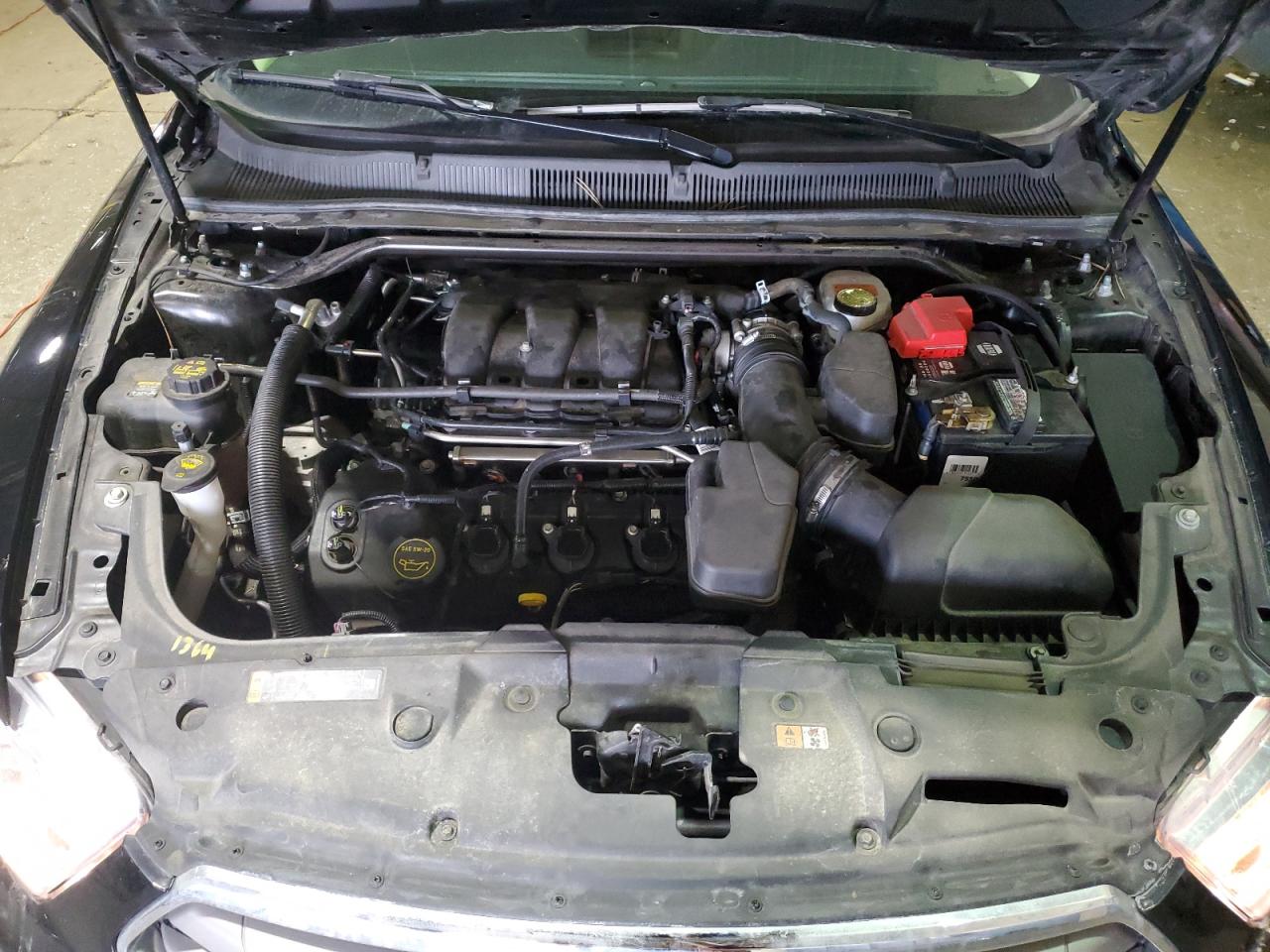 2018 Ford Taurus - Image 11