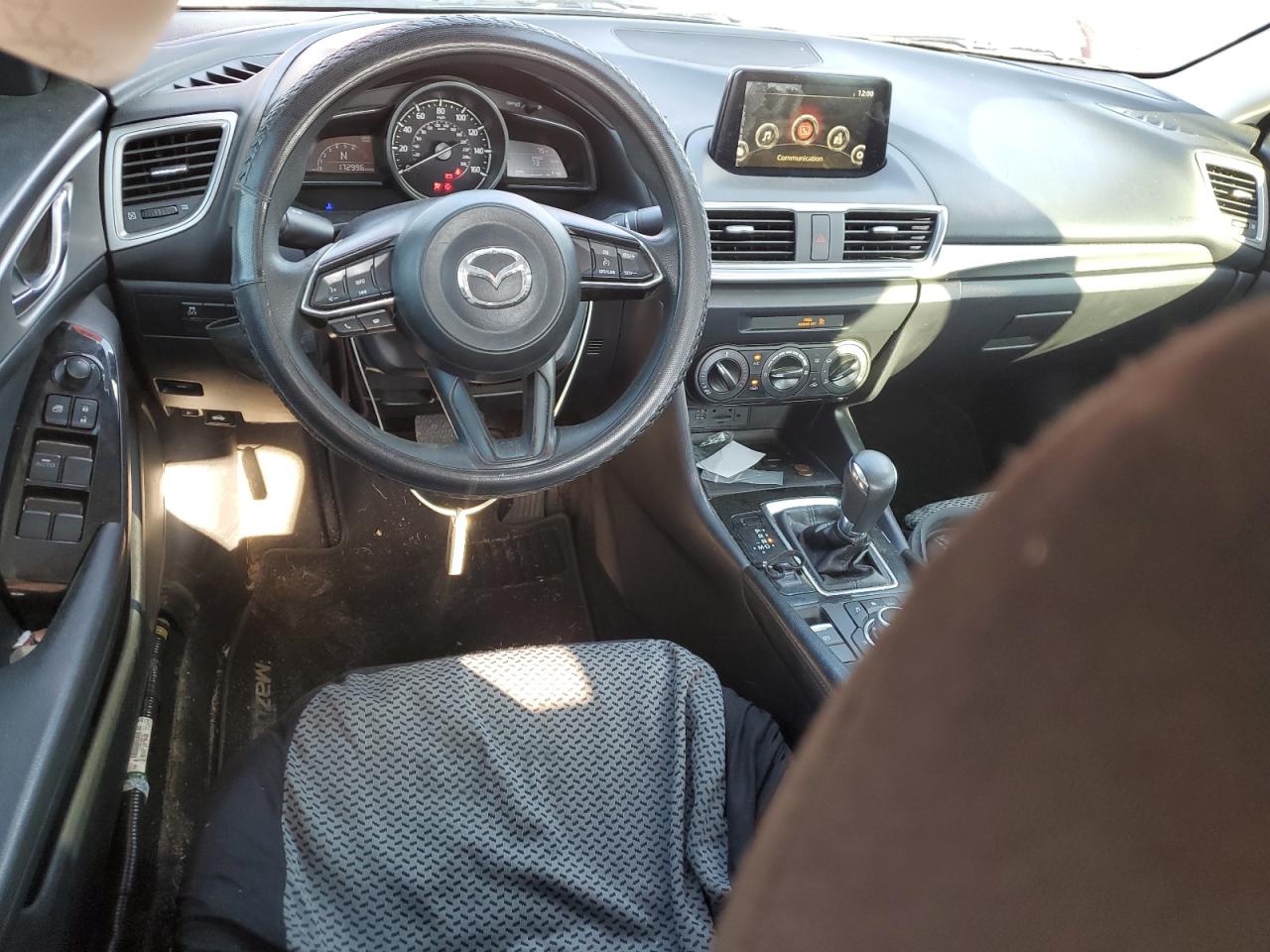 2017 Mazda 3 - Image 8
