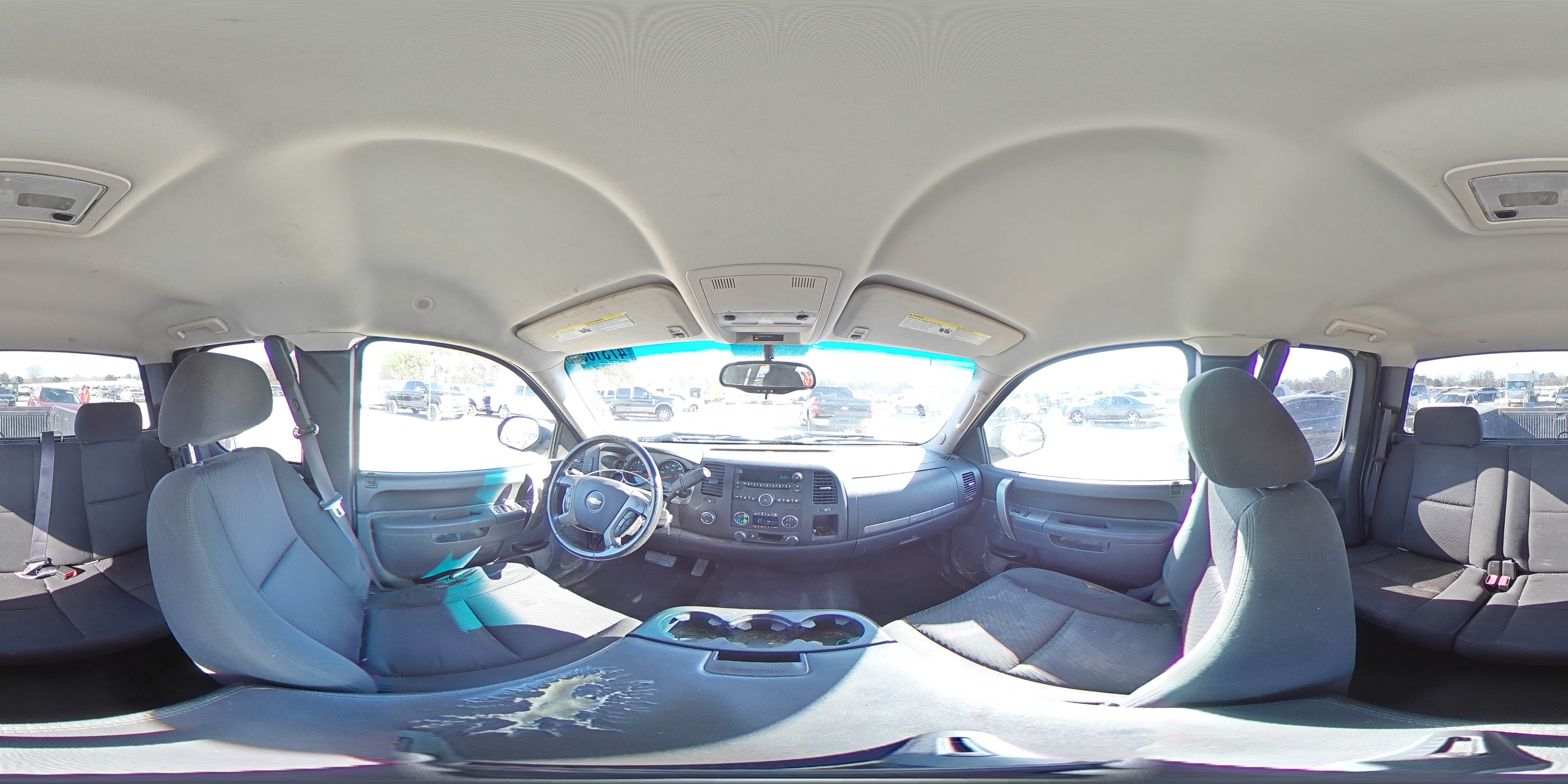 2011 Chevrolet Silverado - Image 13