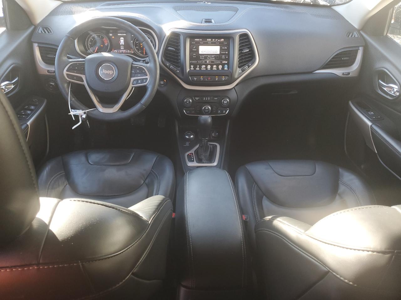 2017 Jeep Grand Cherokee - Image 8