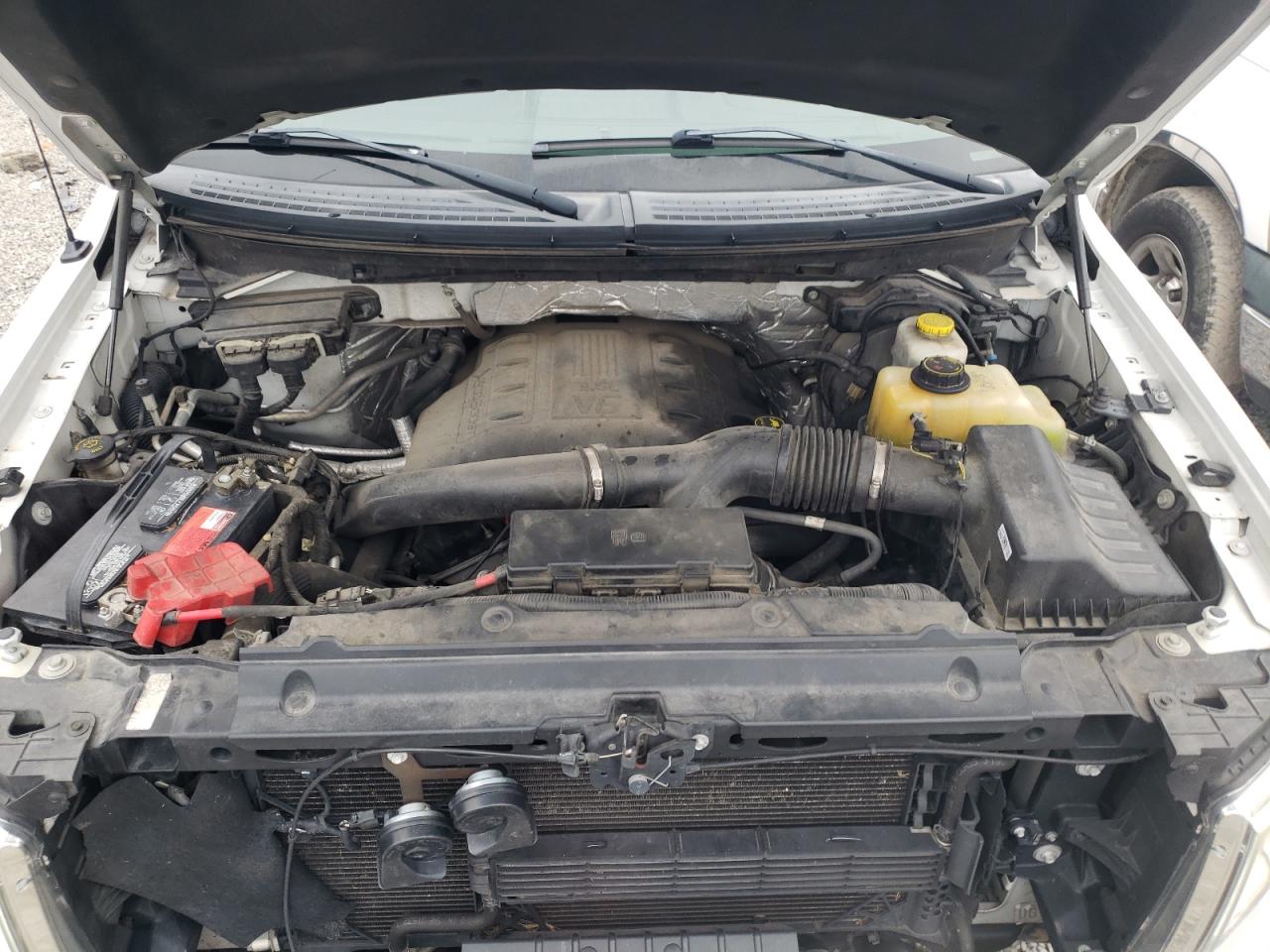 2014 Ford F-150 - Image 11