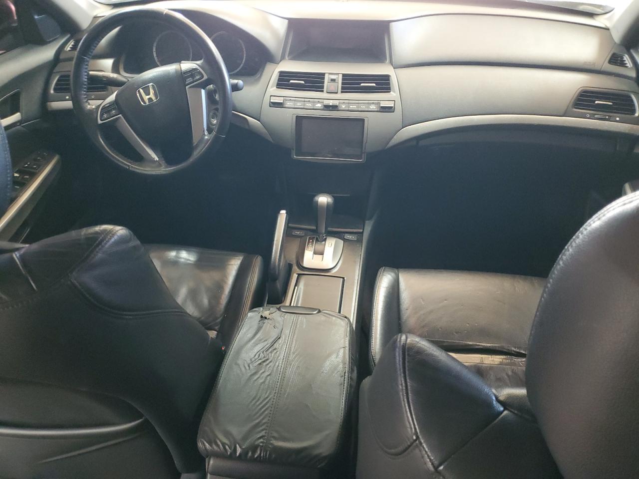 2009 Honda Accord - Image 8