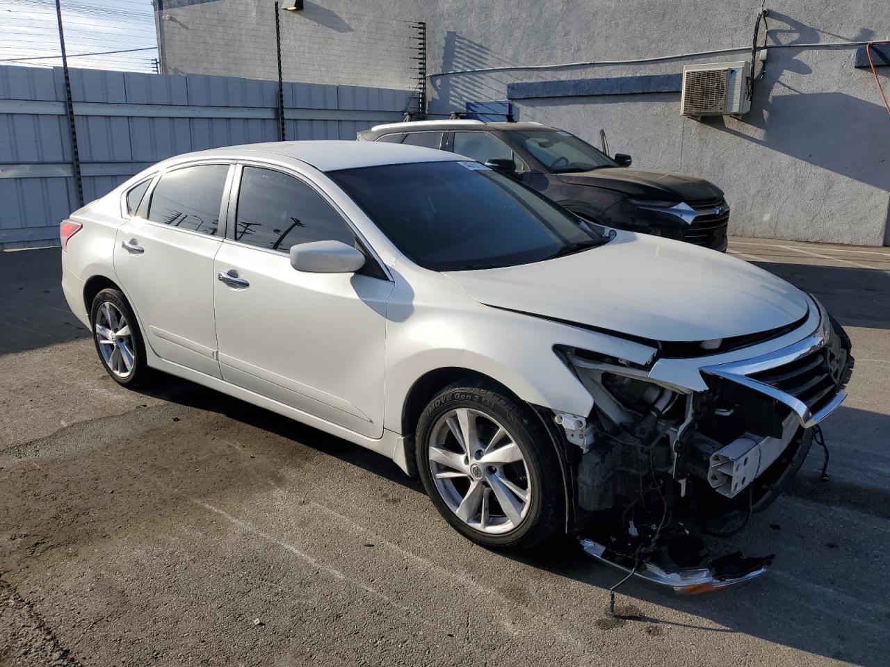2013 Nissan Altima - Image 4