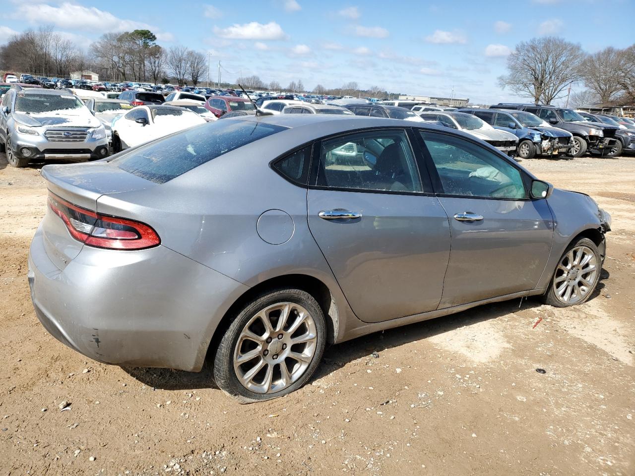 2016 Dodge Dart - Image 3
