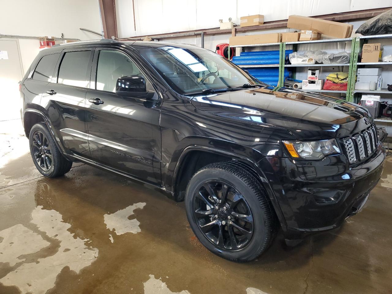2019 Jeep Grand Cherokee - Image 4