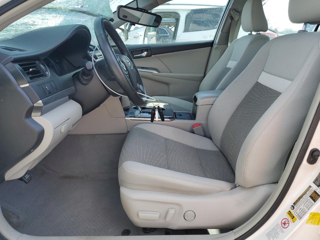 2014 Toyota Camry - Image 7