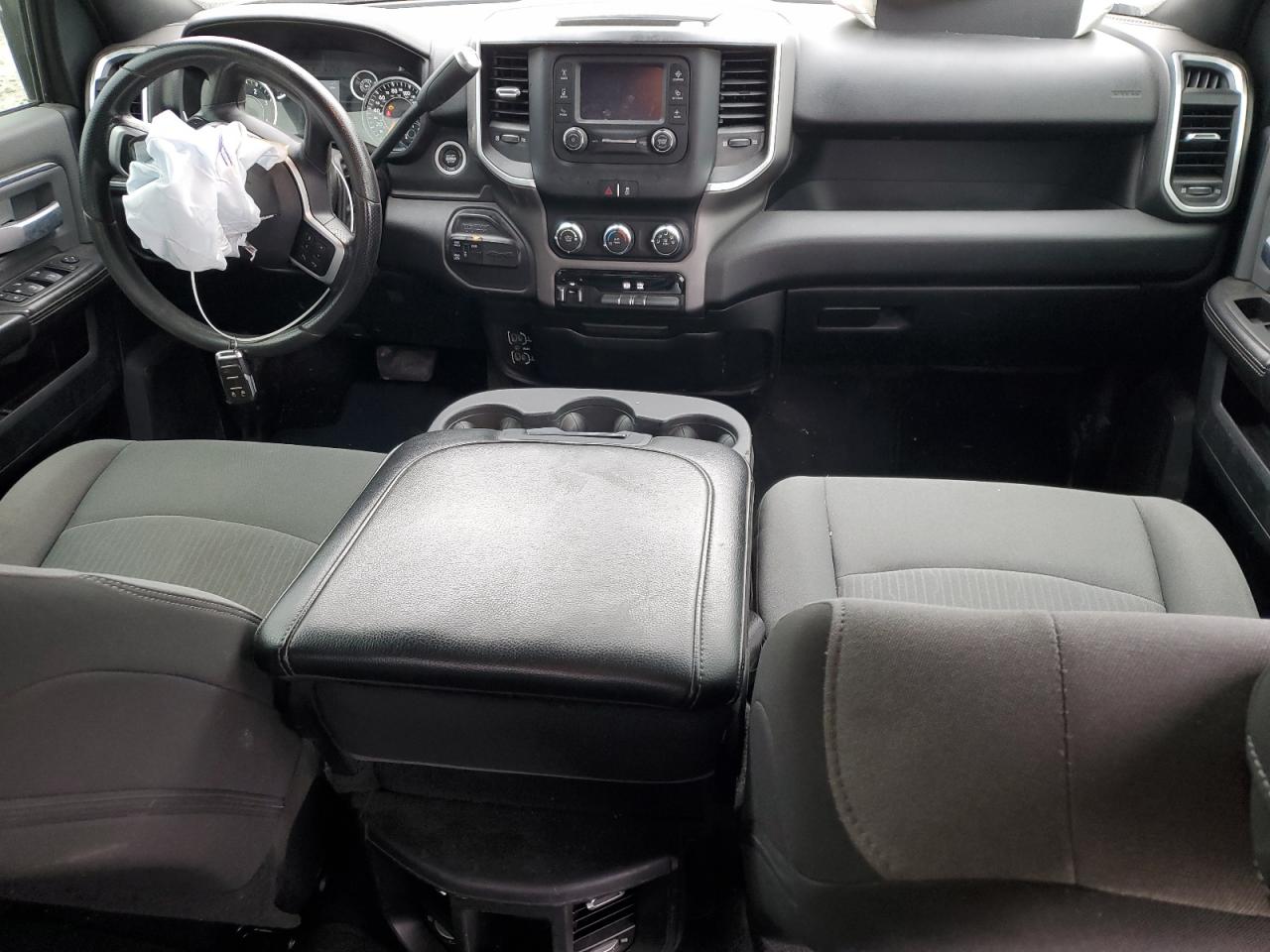 2021 RAM 3500 - Image 8