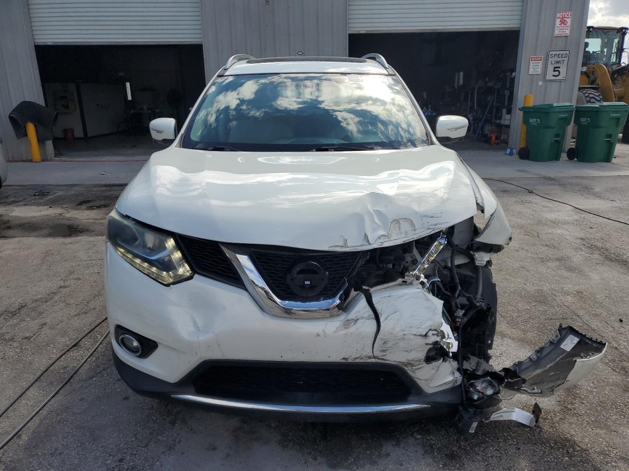 2014 Nissan Rogue - Image 5