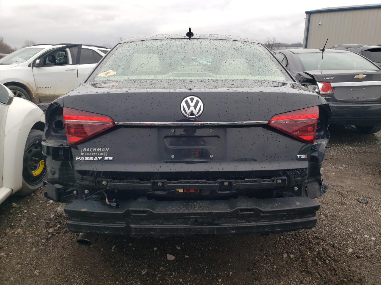 2018 Volkswagen Passat - Image 6