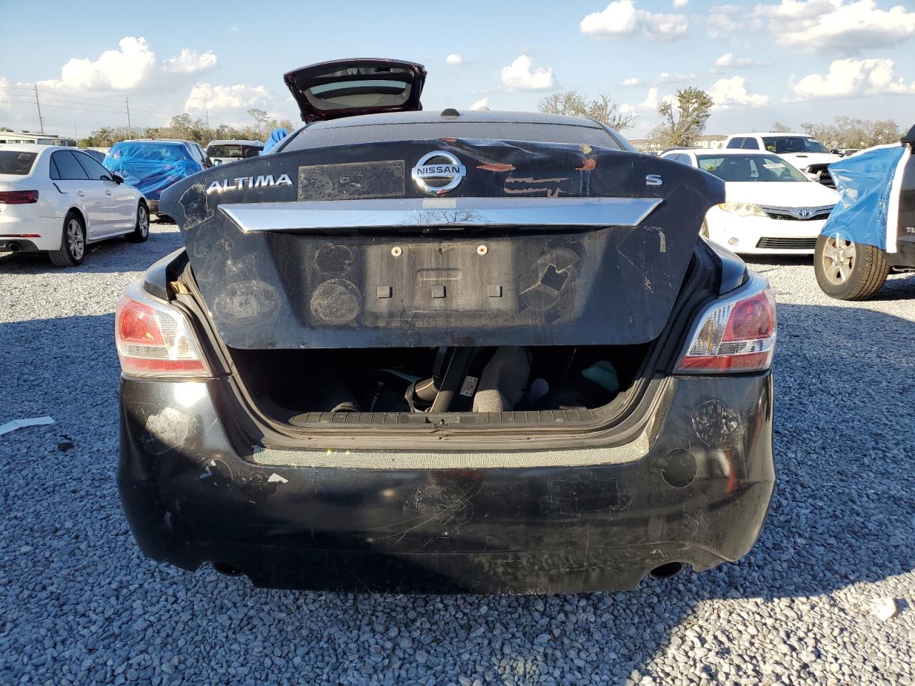 2015 Nissan Altima - Image 6