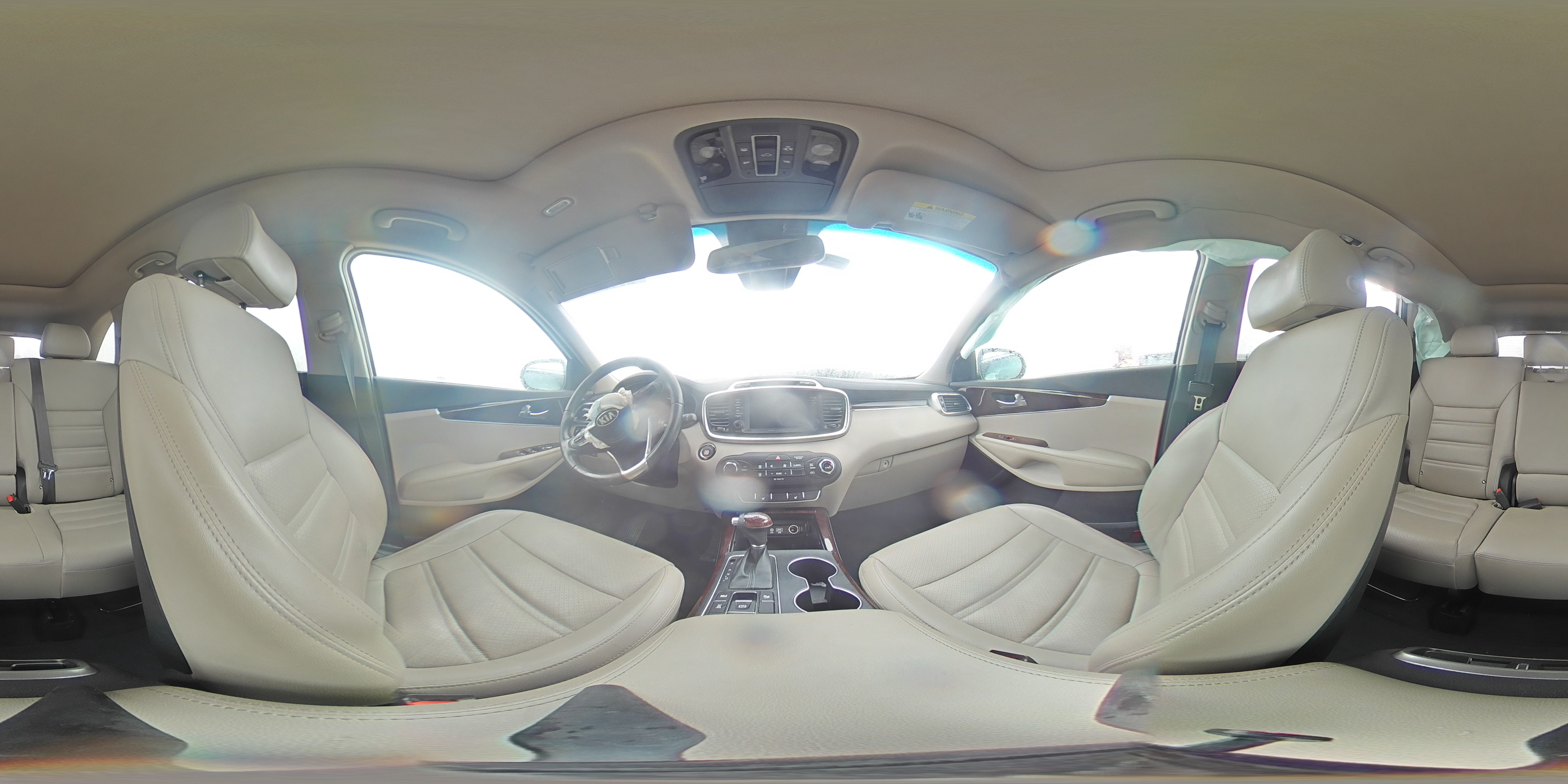 2018 Kia Sorento - Image 15
