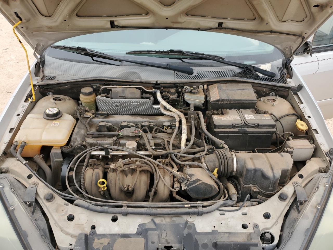 2004 Ford Focus - Image 11