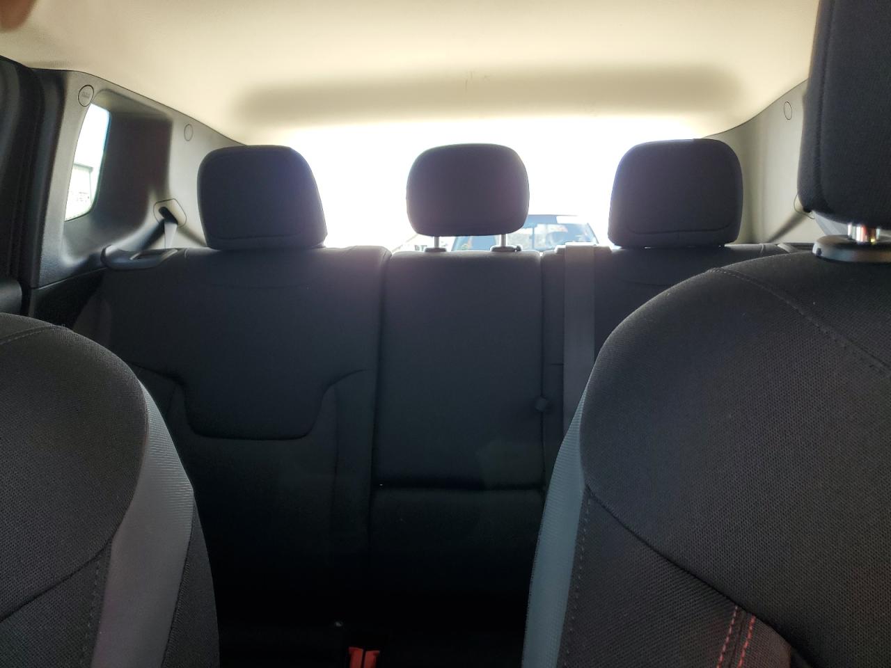 2020 Jeep Renegade - Image 10