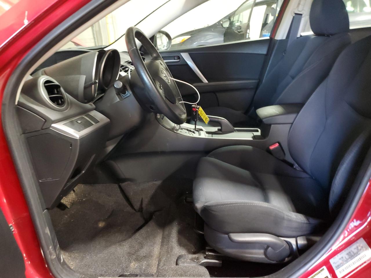 2011 Mazda 3 - Image 7