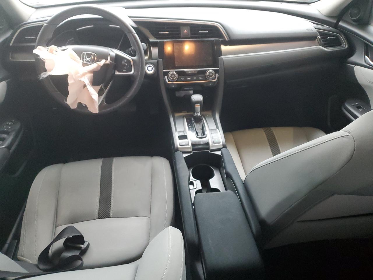 2017 Honda Civic - Image 8