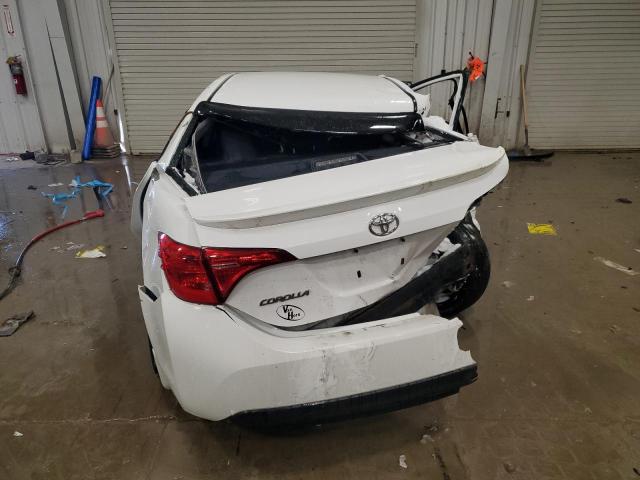  TOYOTA COROLLA 2017 White