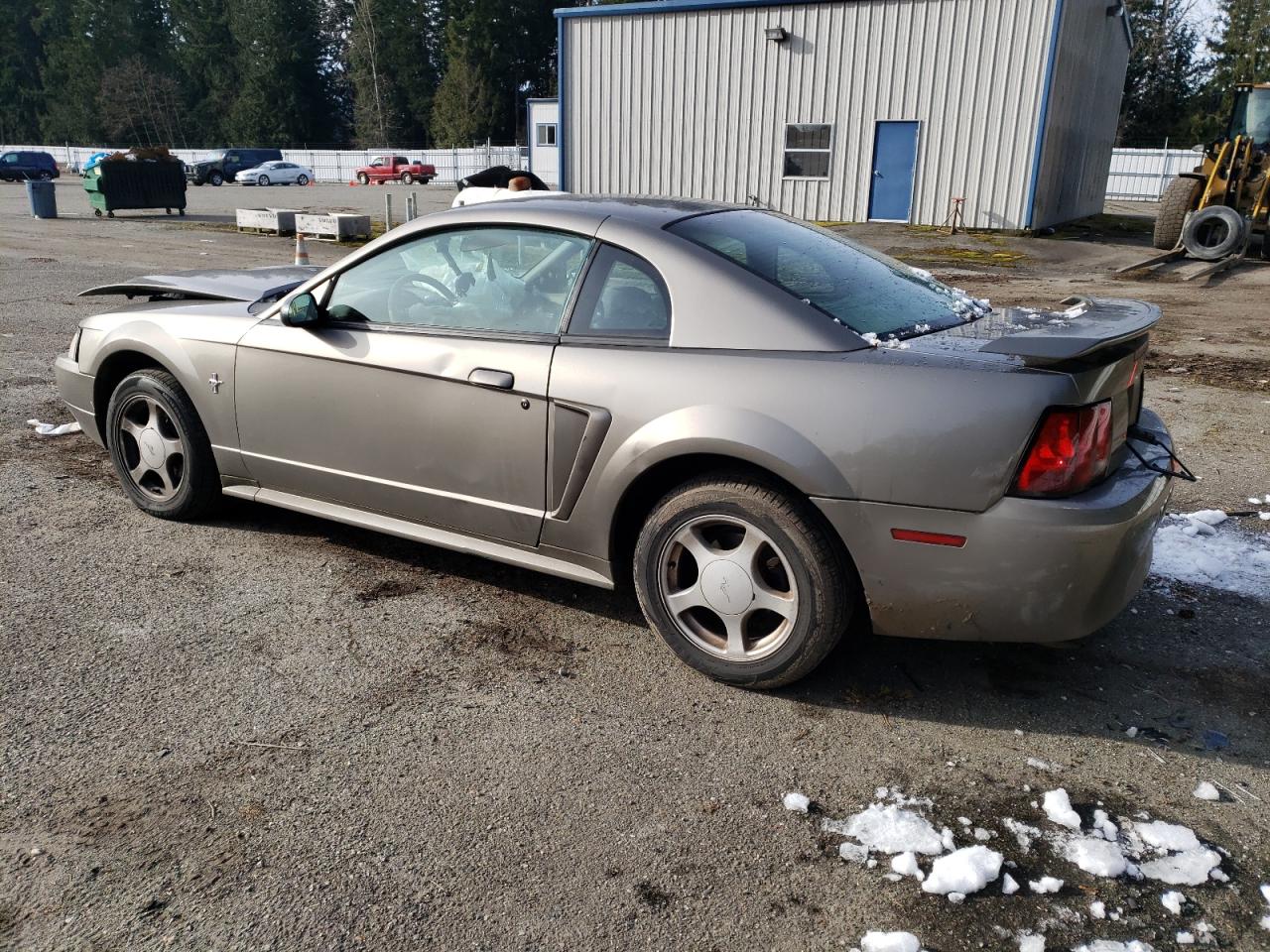 2002 Ford Mustang - Image 2