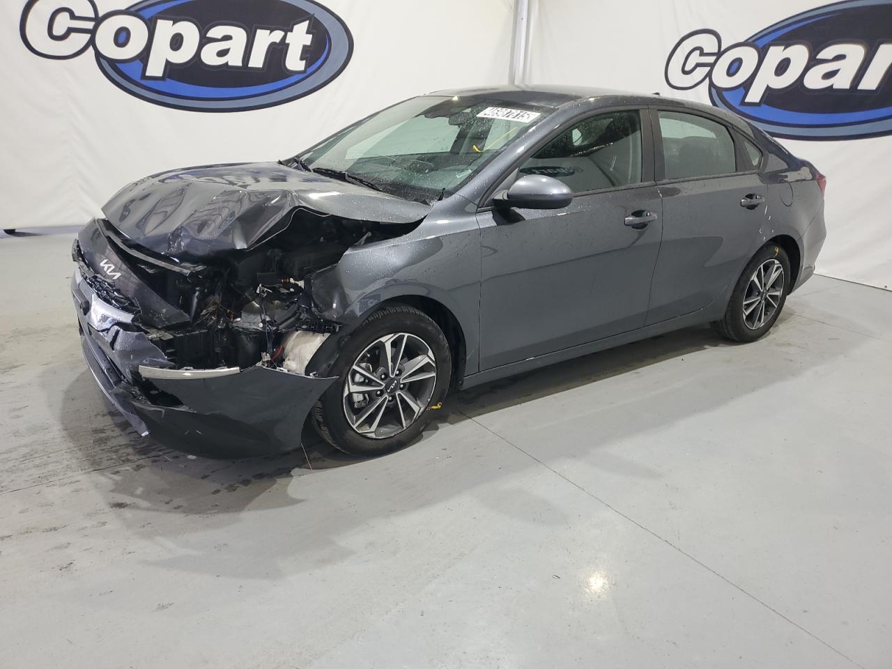 2024 Kia Forte - Image 2