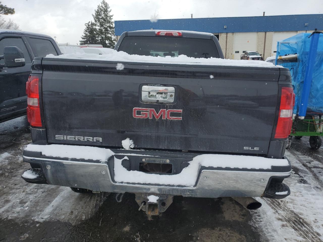2015 GMC Sierra - Image 6