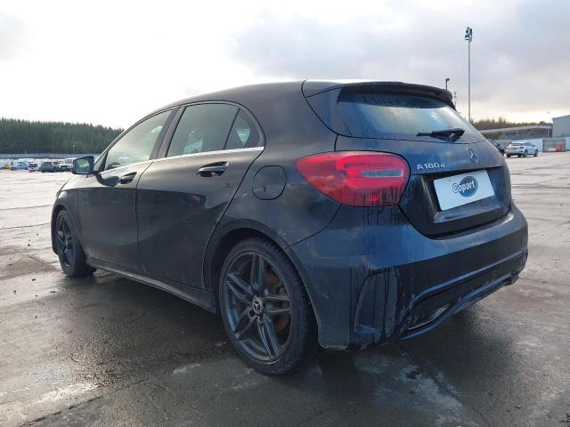 2017 MERCEDES BENZ A 180 D AM