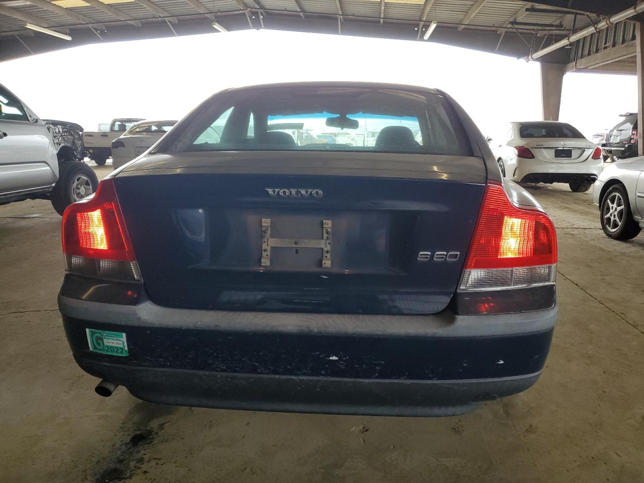 2002 Volvo S60 - Image 6