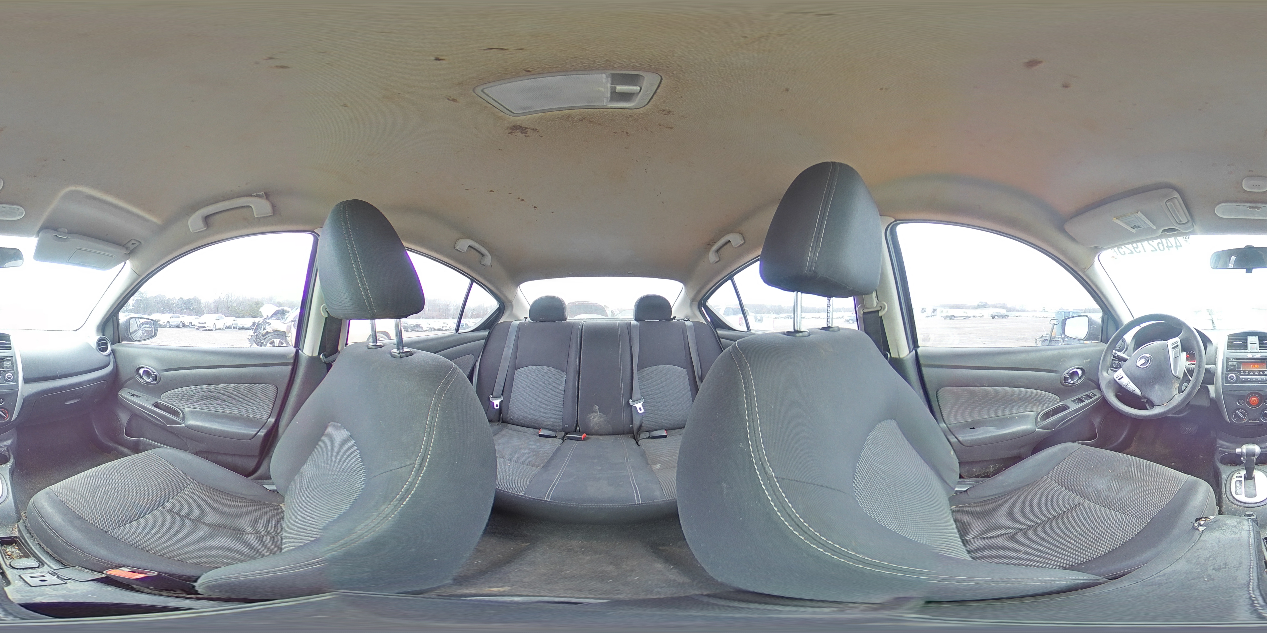 2016 Nissan Versa - Image 13