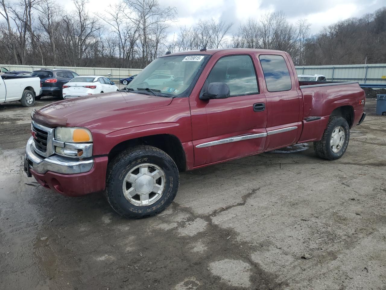 2004 GMC Sierra - Image 1