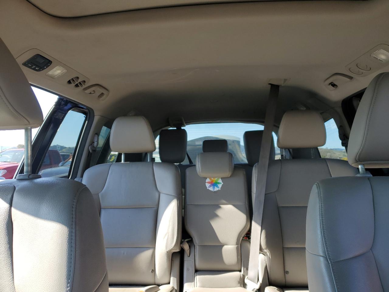 2016 Honda Odyssey - Image 10