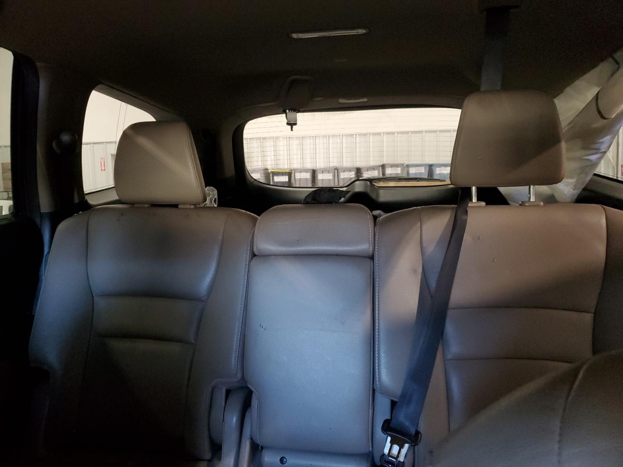 2017 Honda Pilot - Image 10