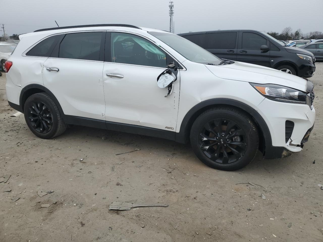 2019 Kia Sorento - Image 4