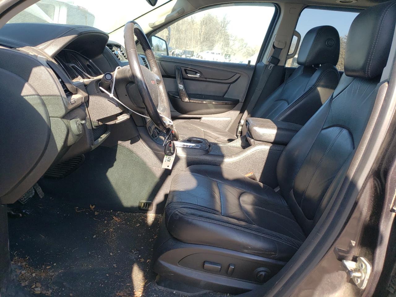 2016 GMC Acadia - Image 7