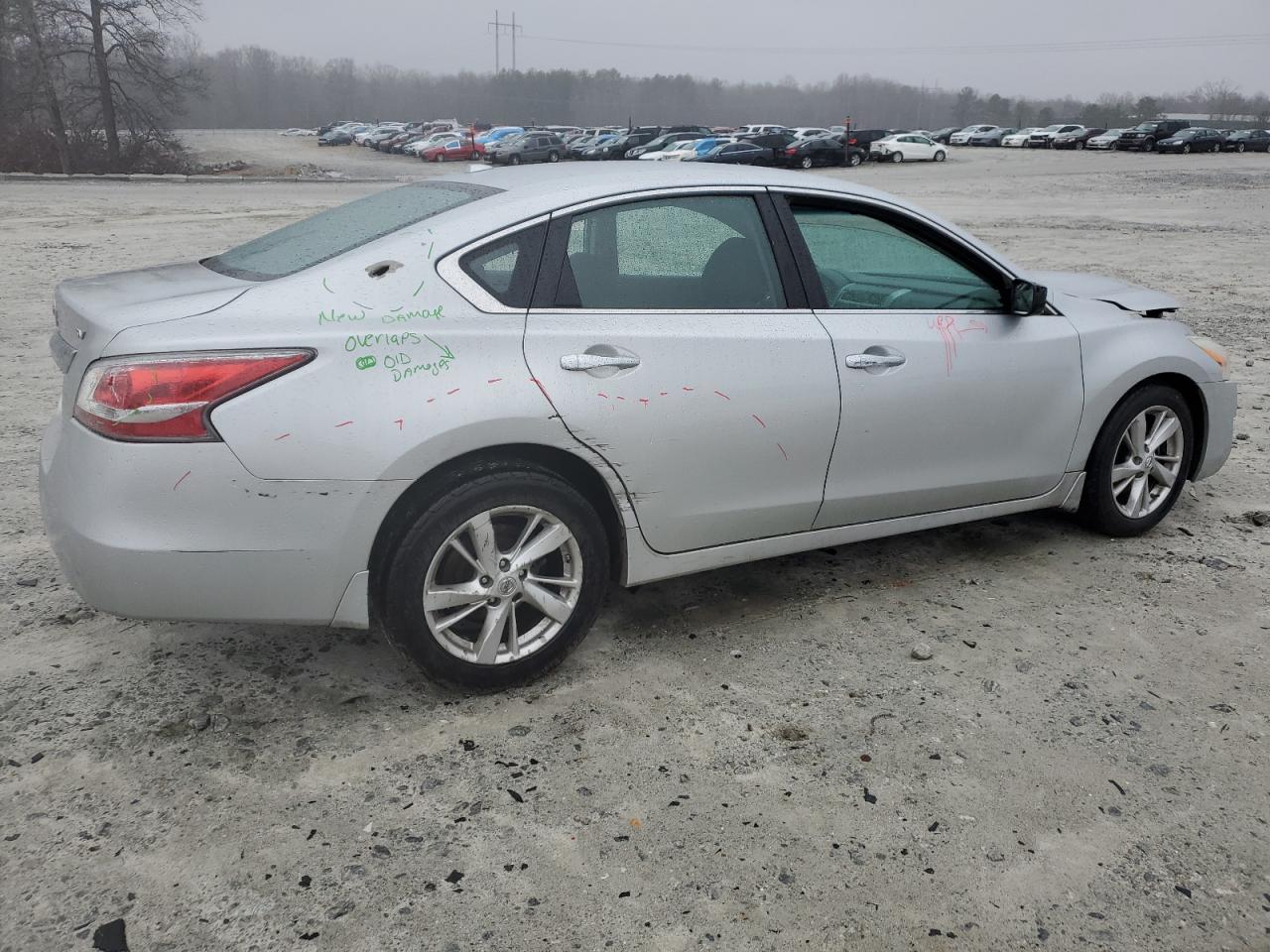 2015 Nissan Altima - Image 3