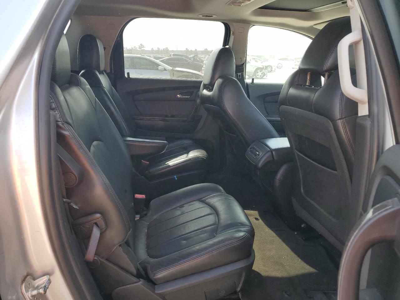2012 GMC Acadia - Image 11