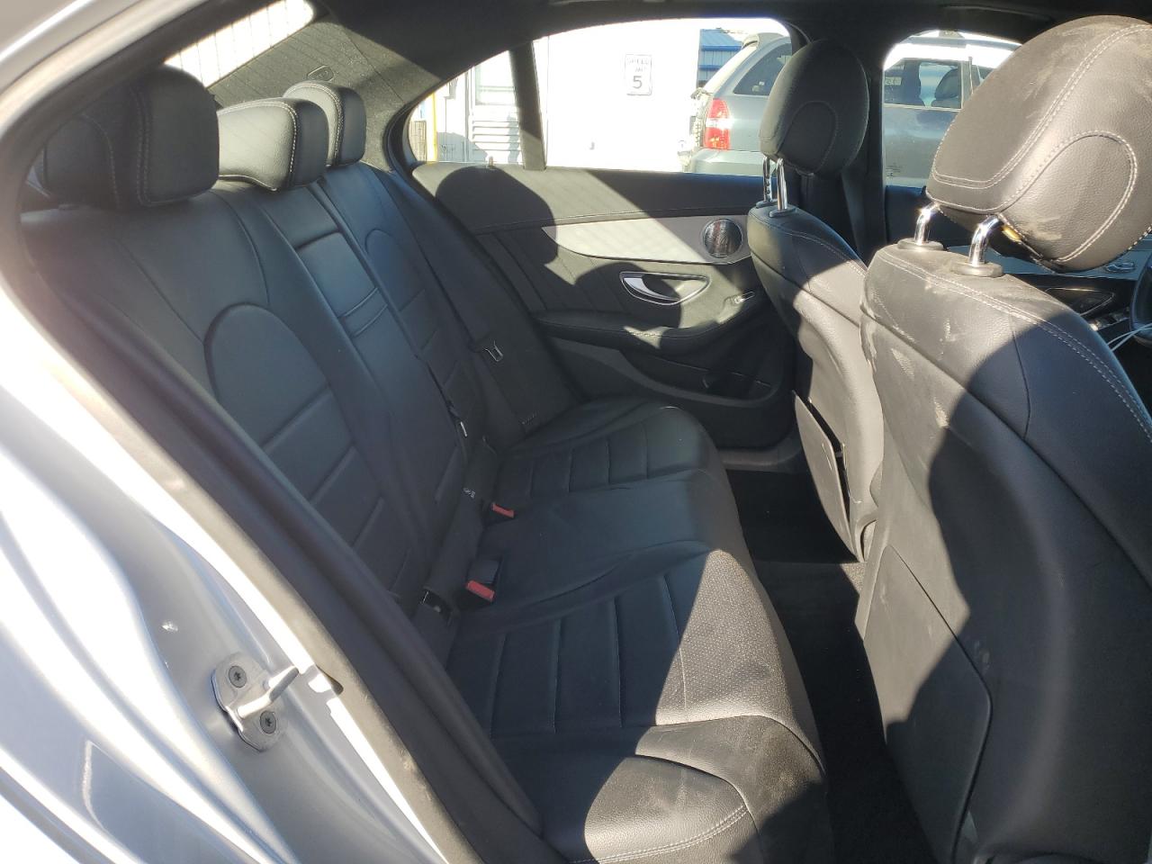 2015 Mercedes-Benz C-klasse - Image 10