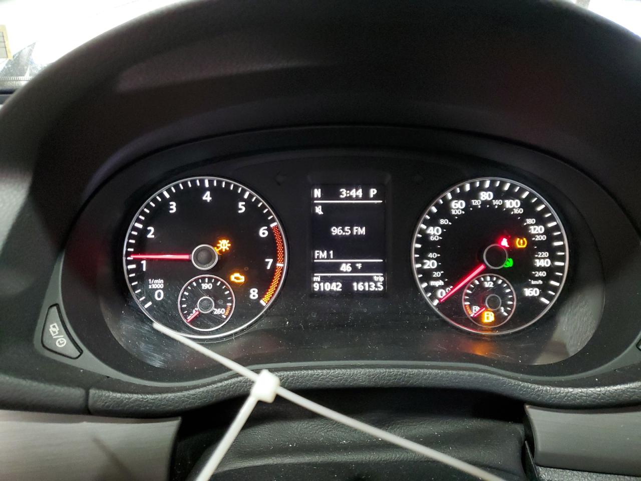 2015 Volkswagen Passat - Image 9